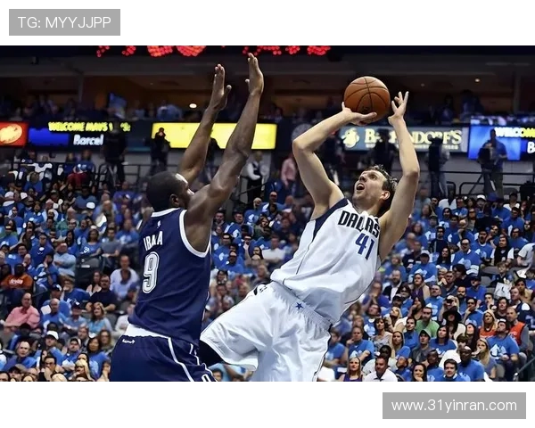 篮球运动的魅力与发展趋势分析：从技战术演变到全球化传播的多维度探讨