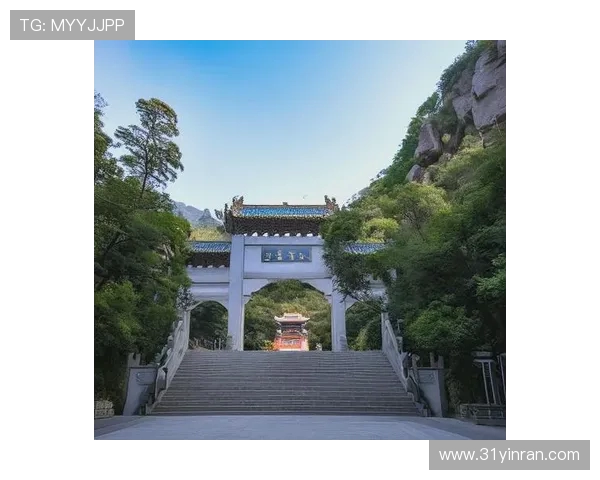 泰山风光与历史文化深度探索之旅,感受中华民族的精神脉搏 泰山风光与历史文化深度探索之旅,感受中华民族的精神脉搏