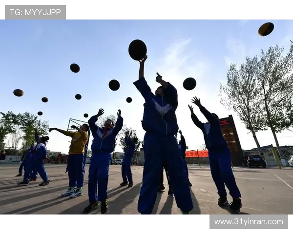 篮球梦与现实的碰撞 从业余爱好者到职业运动员的成长之路