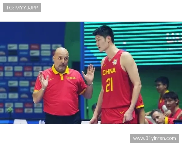 任骏飞领衔球队奋战新赛季展现无限潜力与拼搏精神的篮球之路